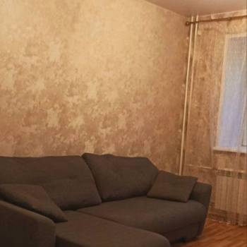 Сдается 1-комнатная квартира, 37 м²