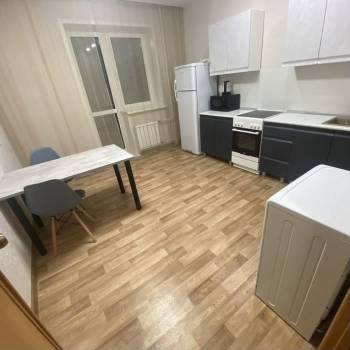 Сдается 1-комнатная квартира, 44 м²