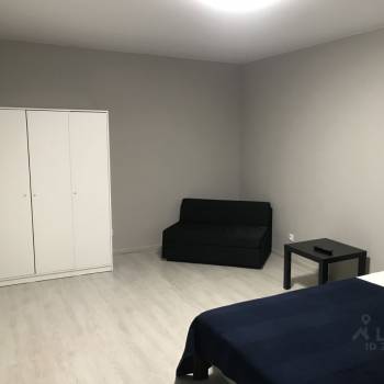 Сдается 1-комнатная квартира, 38 м²