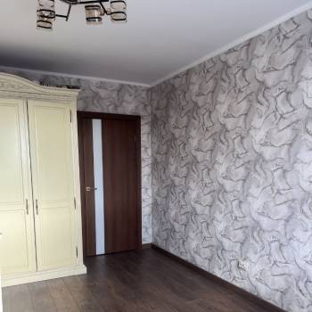 Продается Многокомнатная квартира, 120 м²