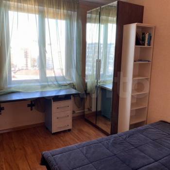 Сдается Многокомнатная квартира, 80 м²