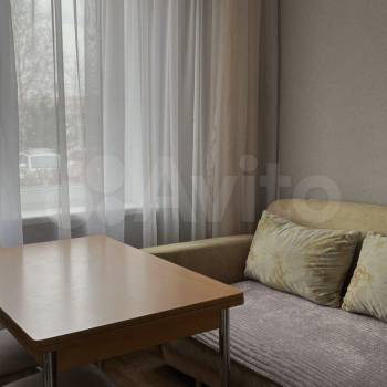 Продается 1-комнатная квартира, 32 м²