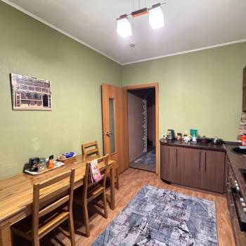 Продается 1-комнатная квартира, 40,8 м²