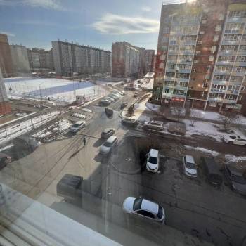 Продается 1-комнатная квартира, 95 м²