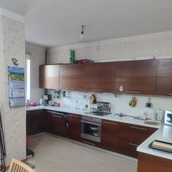 Продается 3-х комнатная квартира, 94,6 м²