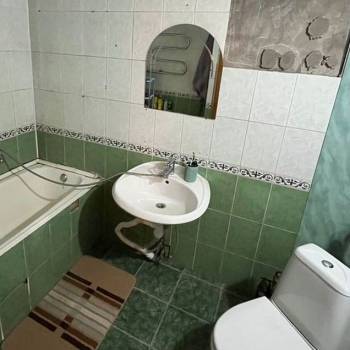 Продается Многокомнатная квартира, 78 м²