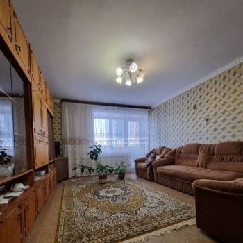 Продается Многокомнатная квартира, 83,1 м²