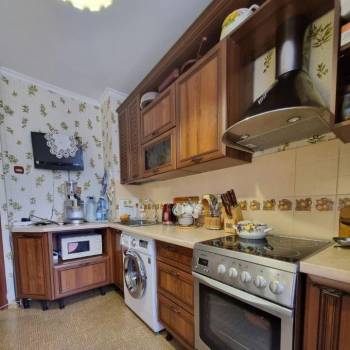 Продается Многокомнатная квартира, 83,1 м²