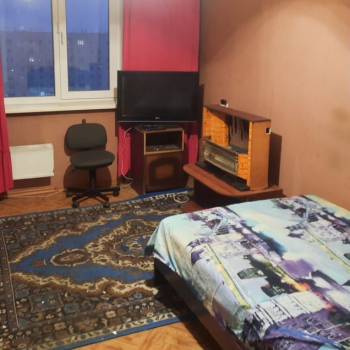 Продается 1-комнатная квартира, 32 м²