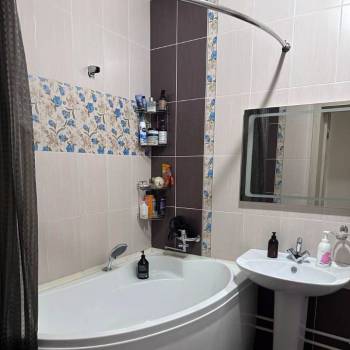 Продается 2-х комнатная квартира, 65,7 м²