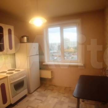 Продается 1-комнатная квартира, 40,9 м²