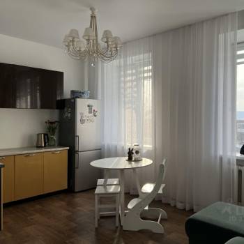 Сдается Многокомнатная квартира, 64 м²