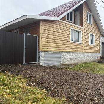 Продается Дом, 220 м²