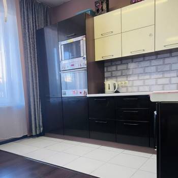 Продается 3-х комнатная квартира, 83 м²