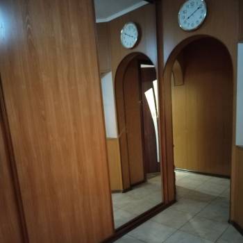 Продается Многокомнатная квартира, 74 м²