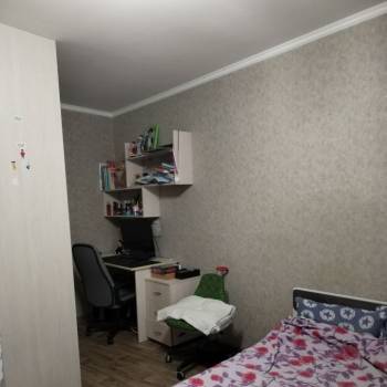 Продается Многокомнатная квартира, 74 м²