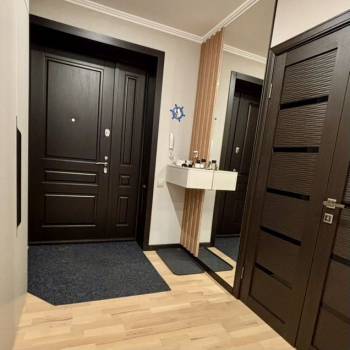 Продается 2-х комнатная квартира, 60,5 м²