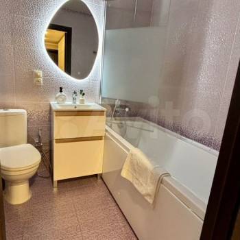 Продается 2-х комнатная квартира, 60,5 м²