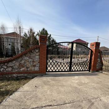 Продается Дом, 188 м²