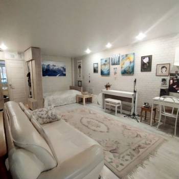 Продается 1-комнатная квартира, 40 м²