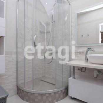 Продается 1-комнатная квартира, 48,9 м²