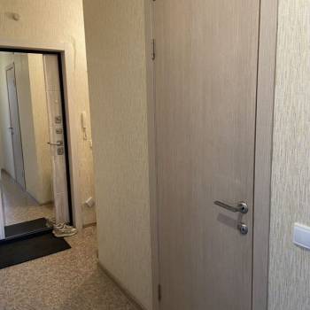 Продается 1-комнатная квартира, 46,9 м²