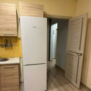 Продается 1-комнатная квартира, 35 м²