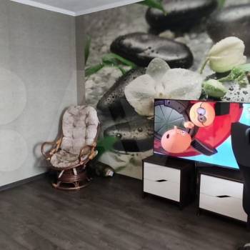 Продается Многокомнатная квартира, 80,1 м²