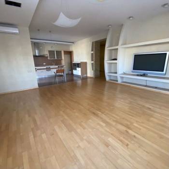 Продается Многокомнатная квартира, 168,5 м²