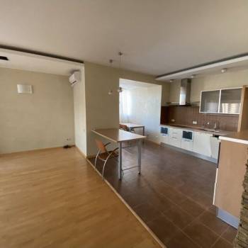 Продается Многокомнатная квартира, 168,5 м²