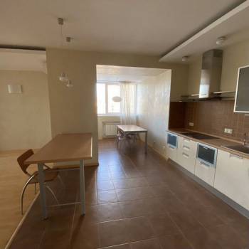 Продается Многокомнатная квартира, 168,5 м²