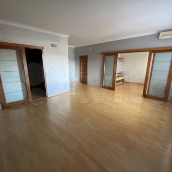 Продается Многокомнатная квартира, 168,5 м²