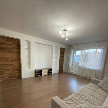 Продается 1-комнатная квартира, 48,2 м²