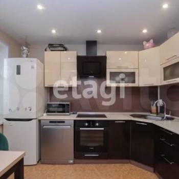 Продается 3-х комнатная квартира, 60,5 м²