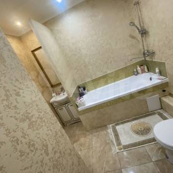 Продается 1-комнатная квартира, 44,5 м²