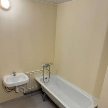 Продается 2-х комнатная квартира, 64 м²