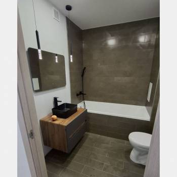 Продается 1-комнатная квартира, 38 м²