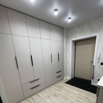 Продается Многокомнатная квартира, 113 м²