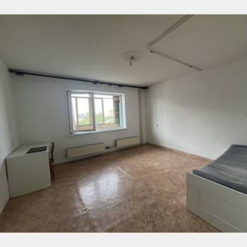 Продается 1-комнатная квартира, 42,4 м²