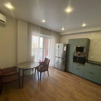 Продается 3-х комнатная квартира, 77 м²