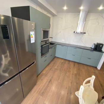 Продается 3-х комнатная квартира, 77 м²