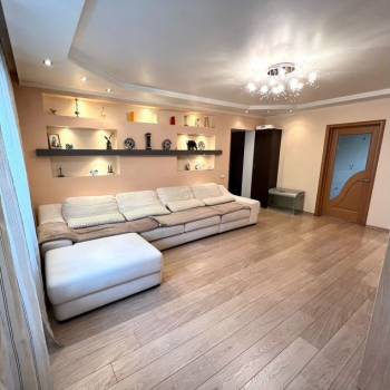 Продается 3-х комнатная квартира, 80 м²