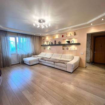 Продается 3-х комнатная квартира, 80 м²