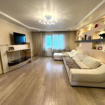 Продается 3-х комнатная квартира, 80 м²