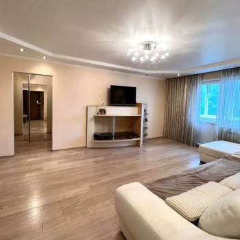 Продается 3-х комнатная квартира, 80 м²