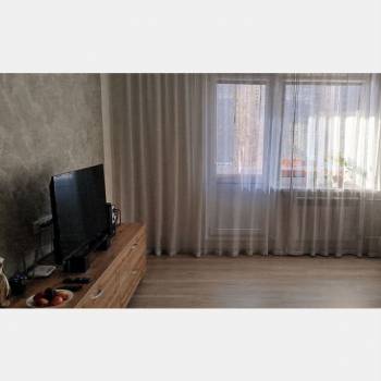 Продается 1-комнатная квартира, 40,6 м²