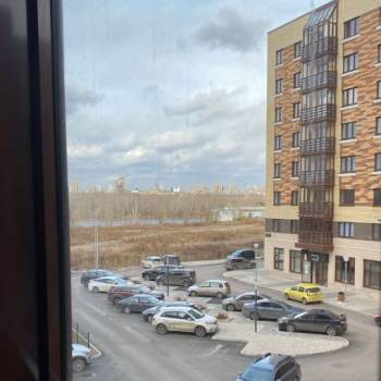 Продается 1-комнатная квартира, 43 м²