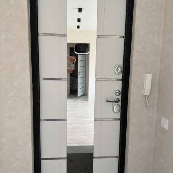 Продается Многокомнатная квартира, 84 м²