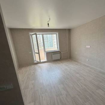 Продается Многокомнатная квартира, 84 м²