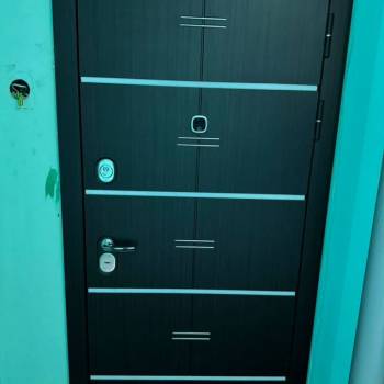 Продается Многокомнатная квартира, 84 м²